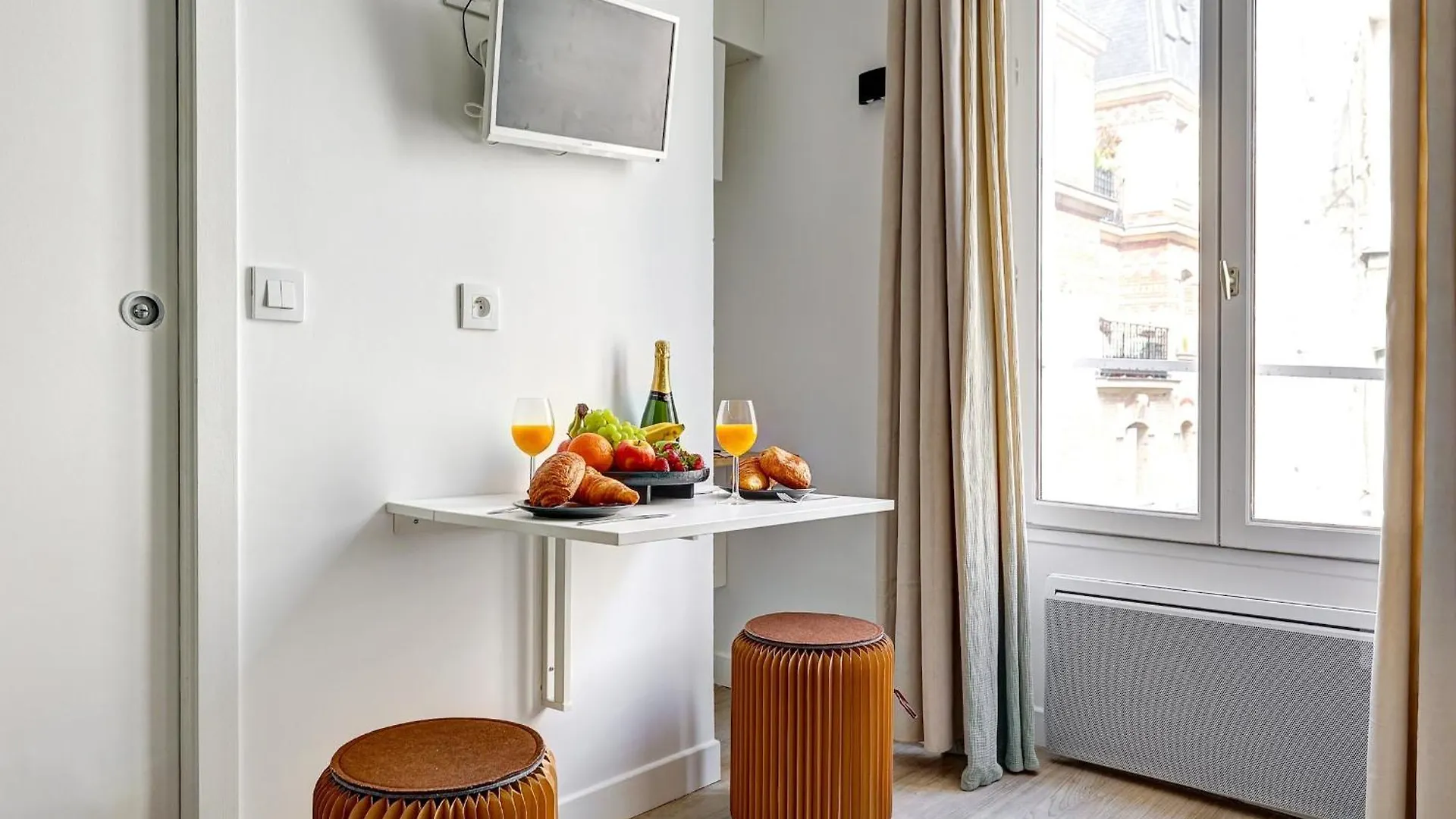 Quartier Montorgueil & Arts Et Metiers - Cityapartmentstay Paris Apartment
